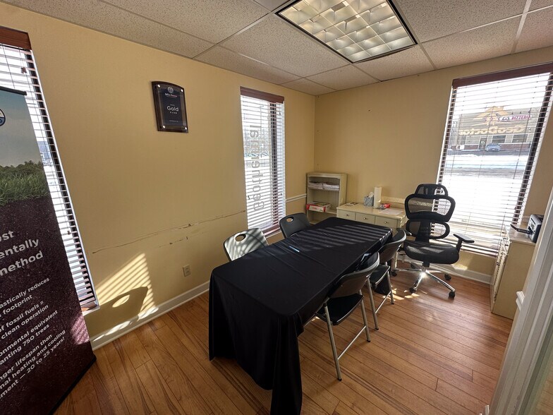 More Photos Of 1290 Blossom Dr, Victor Medical For Lease