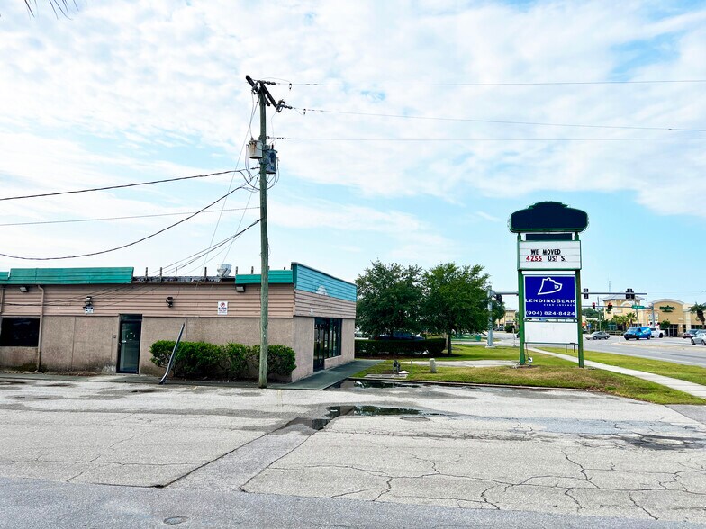 More Photos Of 801 Ponce De Leon Blvd, Saint Augustine Freestanding For Lease