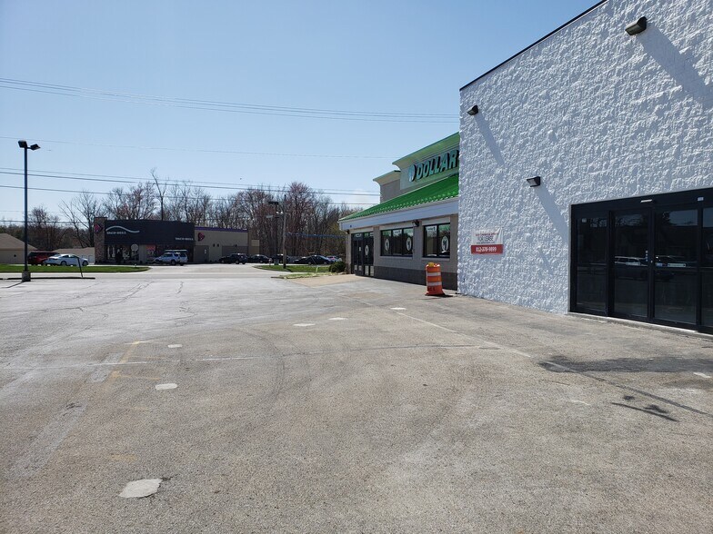 More Photos Of 2110-2130 N State Highway 7, North Vernon Freestanding For Lease