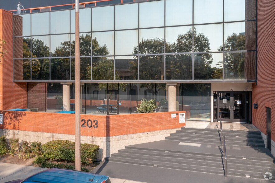 More Photos Of 203 N Golden Circle Dr, Santa Ana Office For Sale