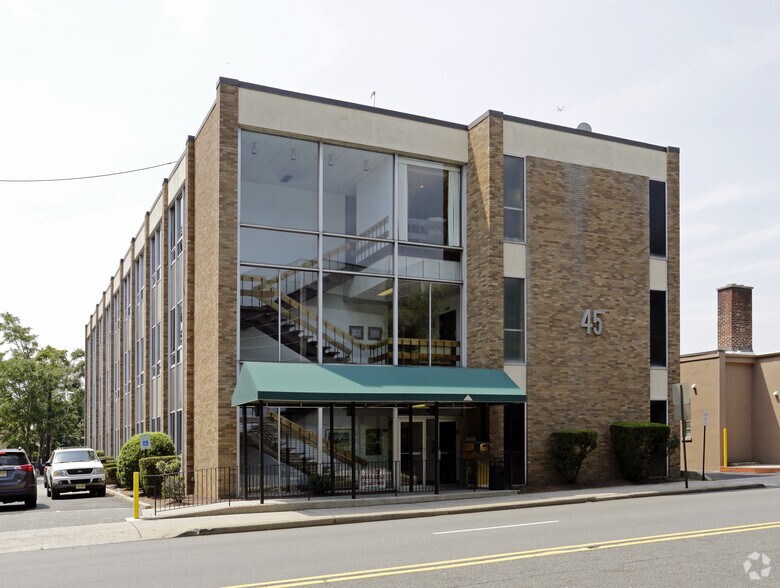 Primary Photo Of 45 Essex St, Hackensack Office For Sale