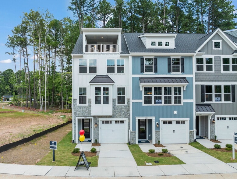 More Photos Of 7203 Plumleaf Rd, Raleigh Apartments For Sale