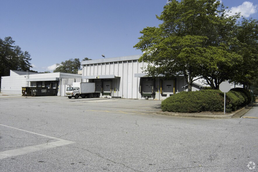 More Photos Of 2935 Miller Rd, Decatur Warehouse For Lease