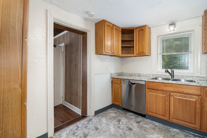 More Photos Of 3311 Market St, Camp Hill Office Residential For Sale