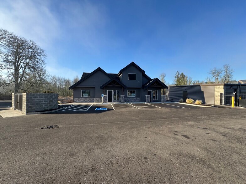 More Photos Of 14712 Tahoma Blvd SE, Yelm Medical For Lease