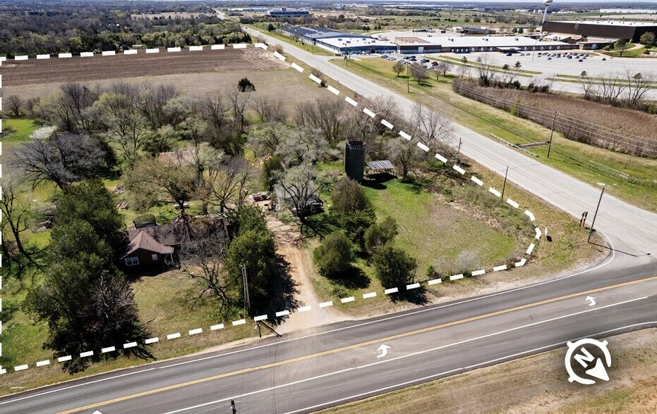 More Photos Of E 85th N St @ N Hydraulic Ave., Park City Land For Sale