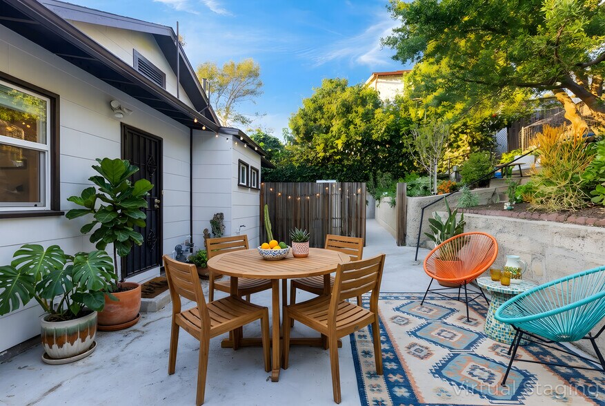 More Photos Of 534 Casanova St, Los Angeles Apartments For Sale