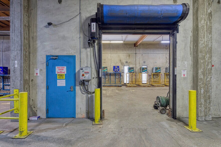 More Photos Of 3100 52nd Ave, Sacramento Refrigeration Cold Storage For Sale