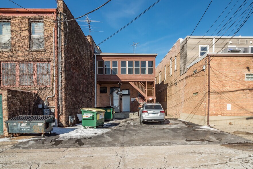 More Photos Of 71 N Williams St, Crystal Lake Storefront Retail Residential For Sale