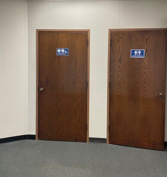 More Photos Of 101 Conner Dr, Chapel Hill Medical For Lease