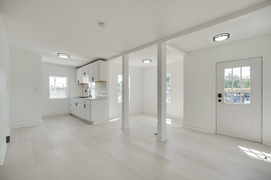 More Photos Of 3801 Salem Ave, Dayton Office For Sale