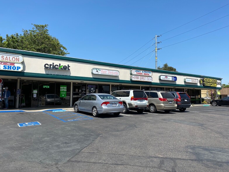 More Photos Of 8365-8375 Paradise Valley Rd, Spring Valley Unknown For Lease