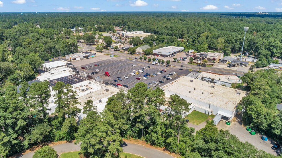 More Photos Of 1555 Whiskey Rd, Aiken Unknown For Lease