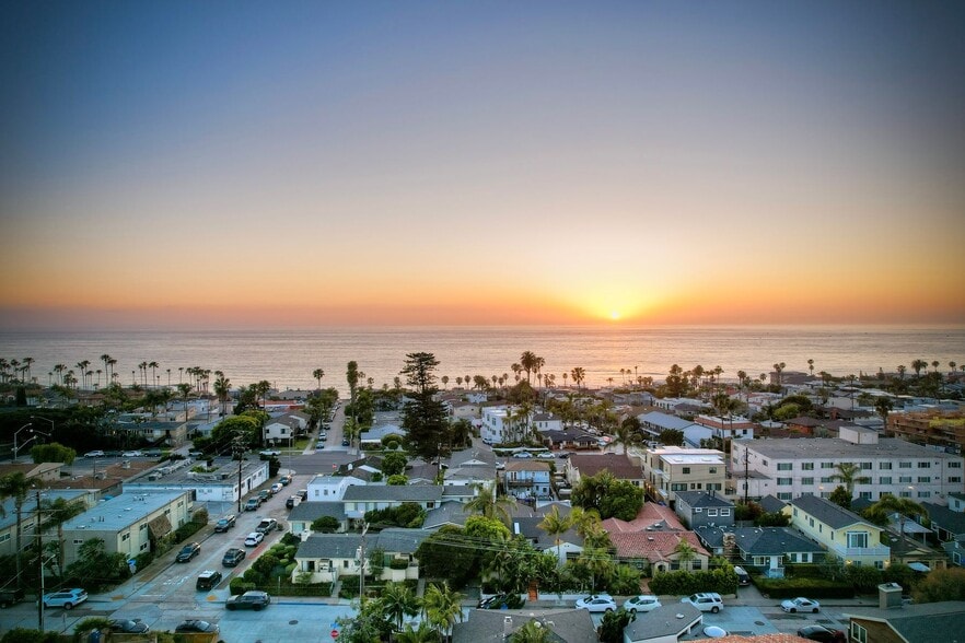 More Photos Of 428-438 Rosemont St, La Jolla Apartments For Sale