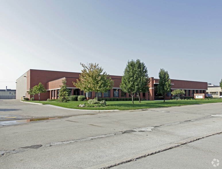 Primary Photo Of 31555 Industrial Rd, Livonia Warehouse For Lease