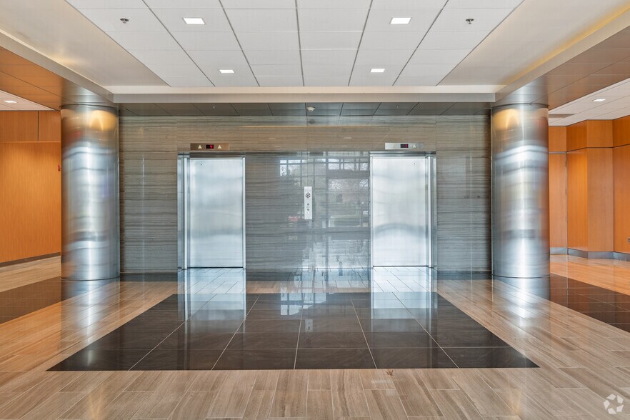 More Photos Of 12011 Lee Jackson Memorial Hwy, Fairfax Medical For Lease