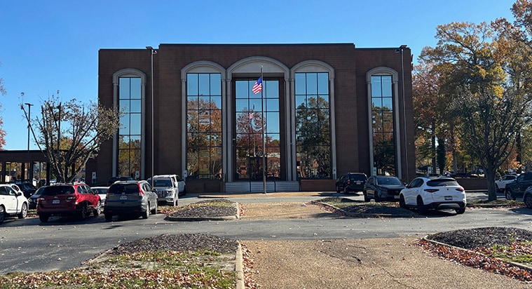 More Photos Of 600 Thimble Shoals Blvd, Newport News Office For Sale