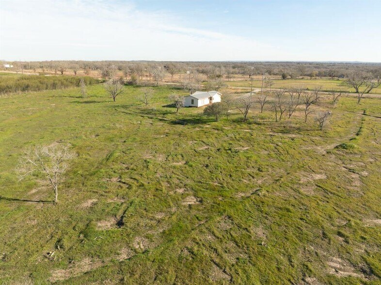 More Photos Of 2095 Bridal Path Rd, Luling Land For Sale