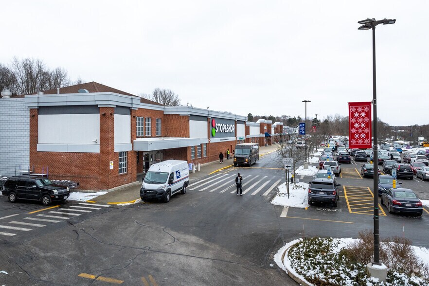 More Photos Of 940-980 American Legion Hwy, Roslindale Freestanding For Lease