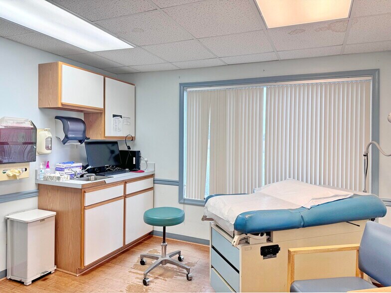 More Photos Of 8991 Redden Rd, Bridgeville Flex For Sale