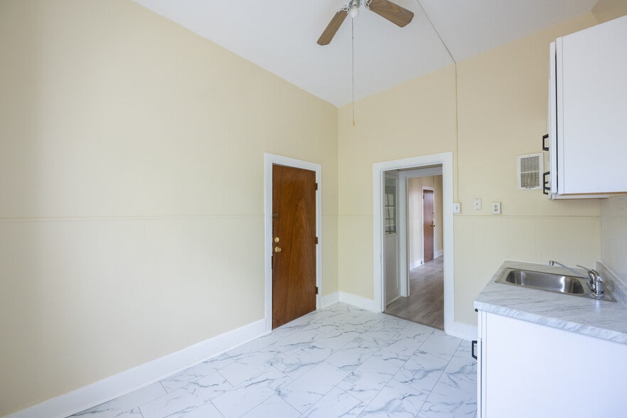 More Photos Of 36-42 Main St, Sussex Apartments For Sale