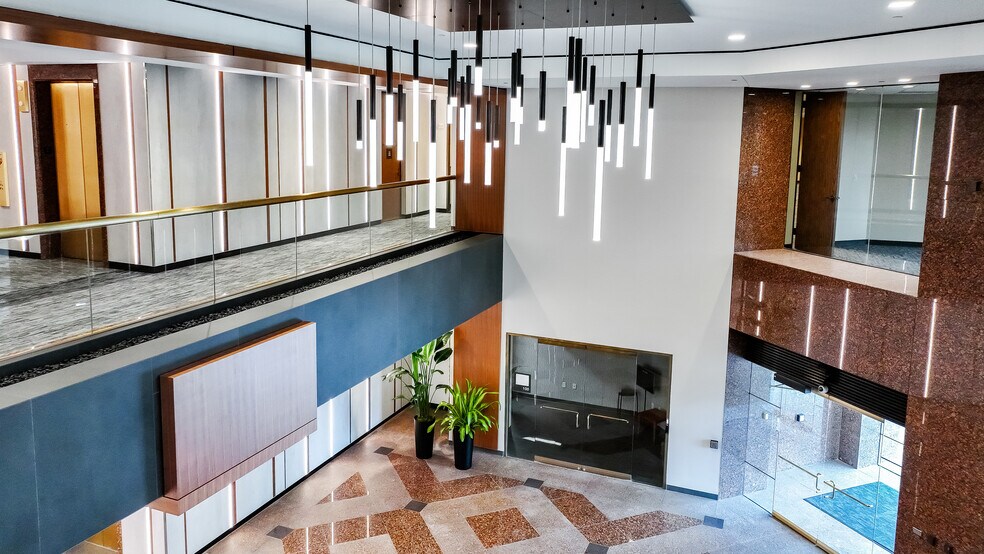 More Photos Of 7300 W 110th St, Overland Park Office For Sale