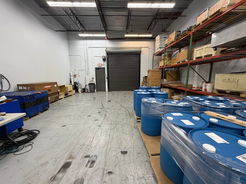 More Photos Of 2885 Jupiter Park Dr, Jupiter Warehouse For Sale