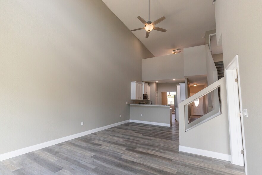 More Photos Of 1900 Oasis Blvd, Sebring Land For Sale