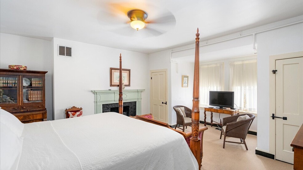 More Photos Of 637 Washington Blvd, Baltimore Hospitality For Sale