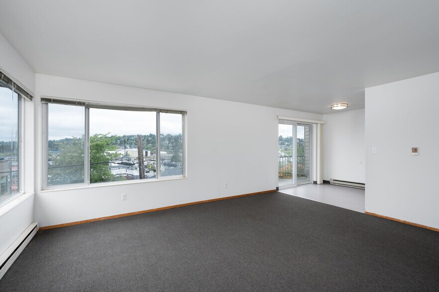 More Photos Of 600 W Emerson St, Seattle Apartments For Sale