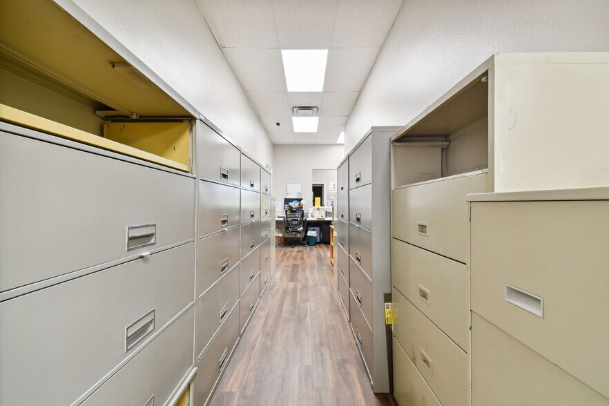 More Photos Of 772 Cortaro Dr, Sun City Center Medical For Sale