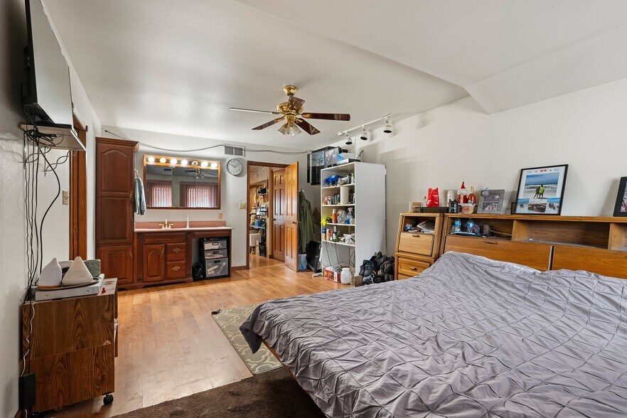 More Photos Of W11466 US Hwy 8, Dunbar Restaurant For Sale