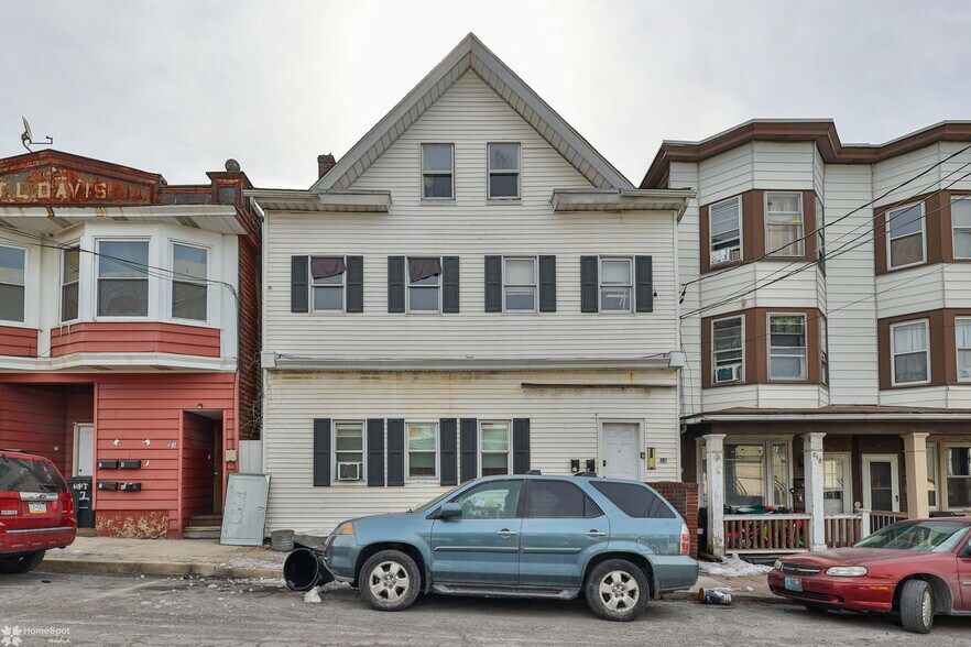 More Photos Of 214-216 W Ridge St, Lansford Apartments For Sale