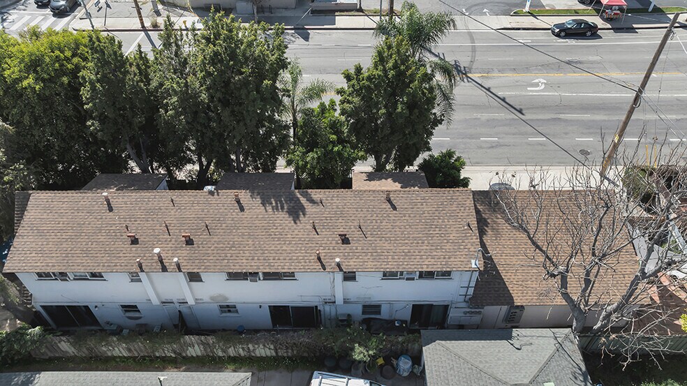More Photos Of 11667 Burbank Blvd, North Hollywood Apartments For Sale