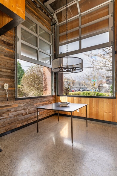 More Photos Of 4020 6th Ave NW, Seattle Warehouse For Sale