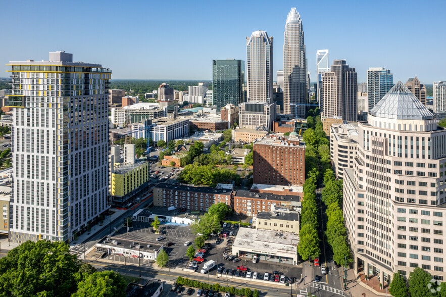 More Photos Of 508 N Tryon St N, Charlotte Apartments For Sale