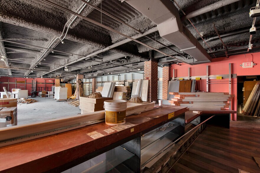 More Photos Of 250 Main St, Hartford Apartments For Lease