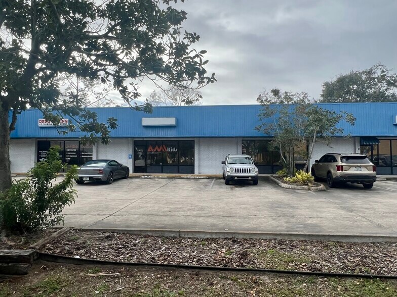 More Photos Of 1420 Mason Ave, Daytona Beach Daycare Center For Sale