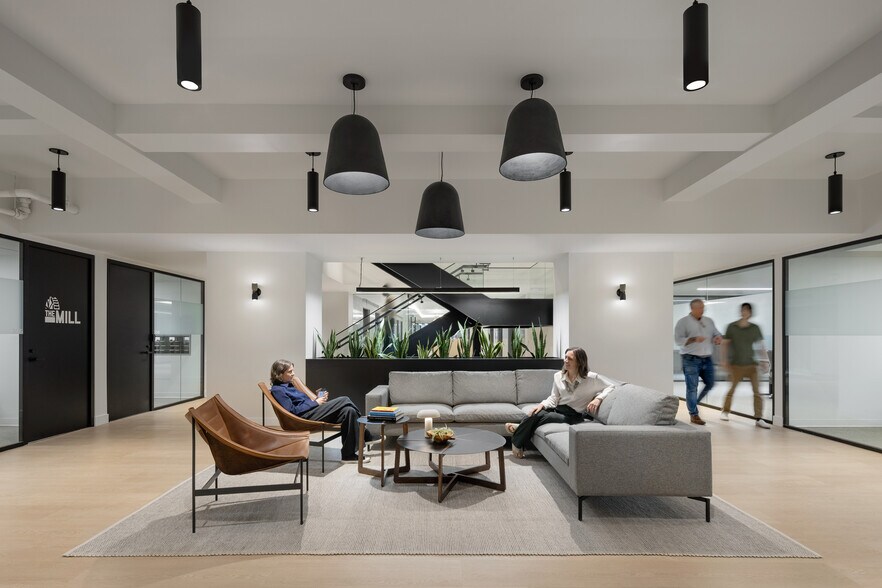 More Photos Of 221 W 10th St, Wilmington Coworking Space