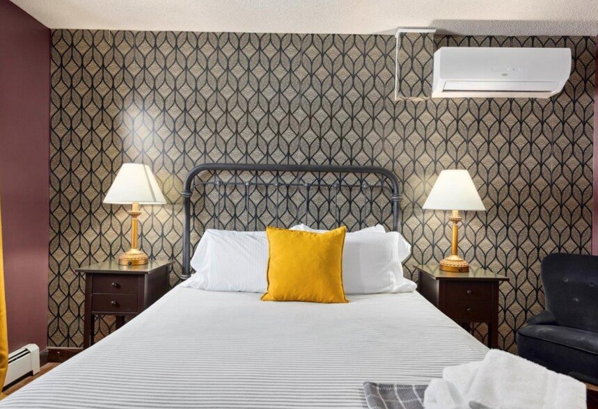 More Photos Of 454 William Ave, Davis Restaurant For Sale