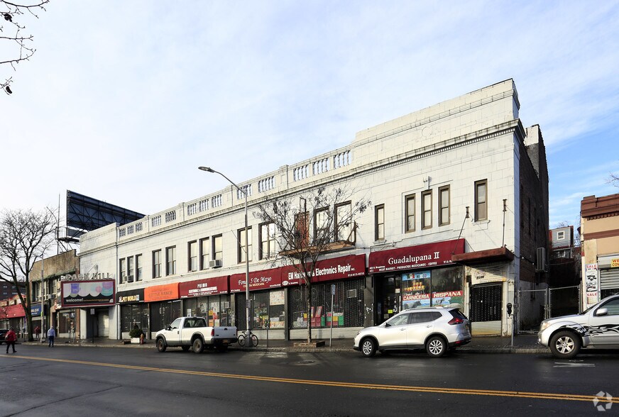 More Photos Of 423-433 S Broadway, Yonkers Storefront For Lease