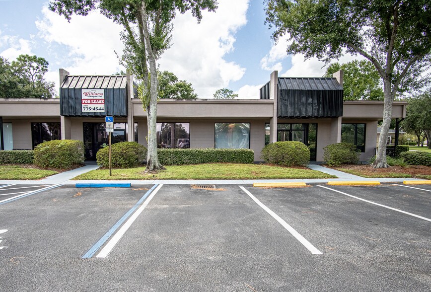 More Photos Of 2740-2746 Enterprise Rd, Orange City Unknown For Lease