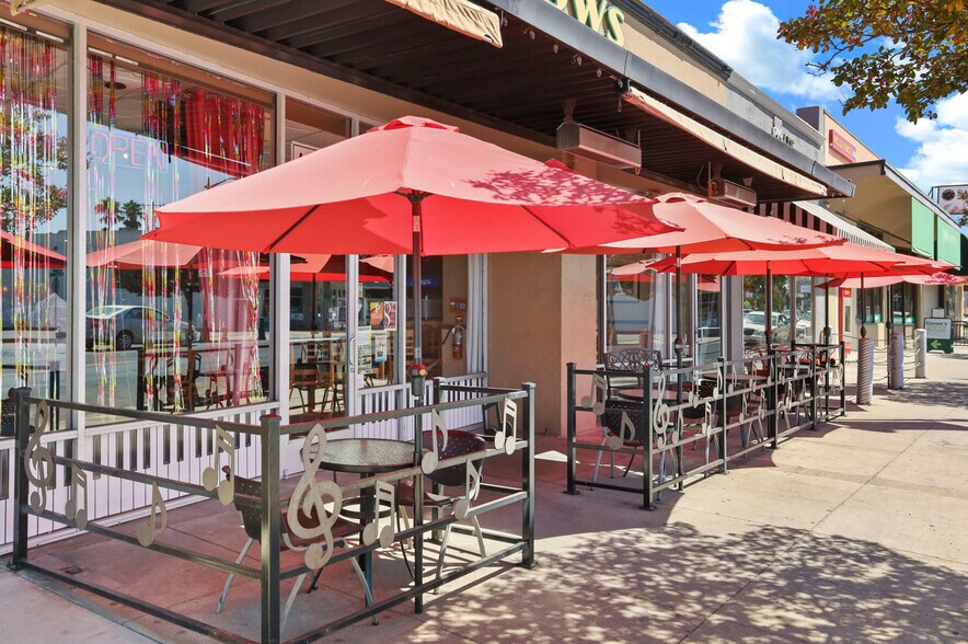 More Photos Of 1924-1926 Pacific Ave, Stockton Restaurant For Sale