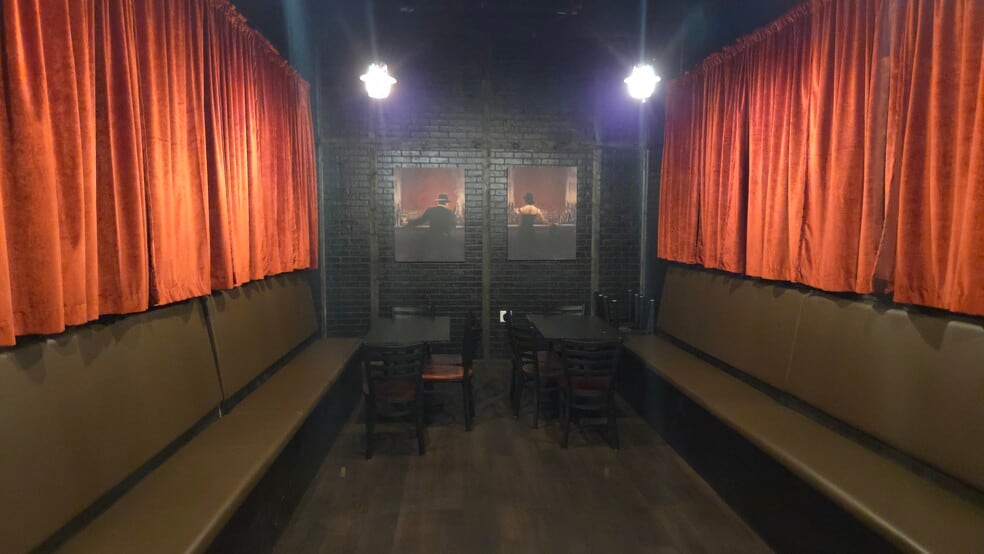 More Photos Of 508 Orapax St, Norfolk Restaurant For Lease