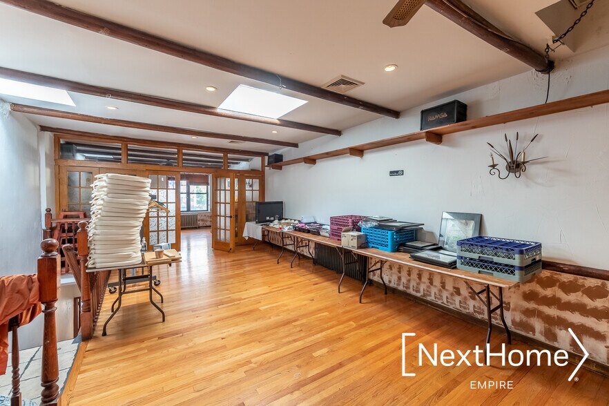 More Photos Of 34-10 31st Ave, Long Island City General Retail For Sale