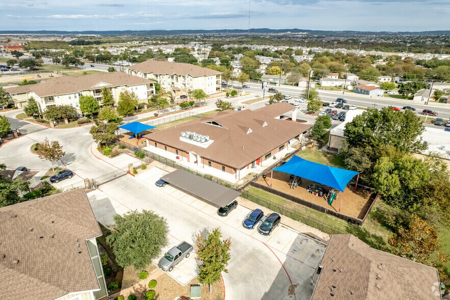 More Photos Of 11400 Culebra, San Antonio Specialty For Sale