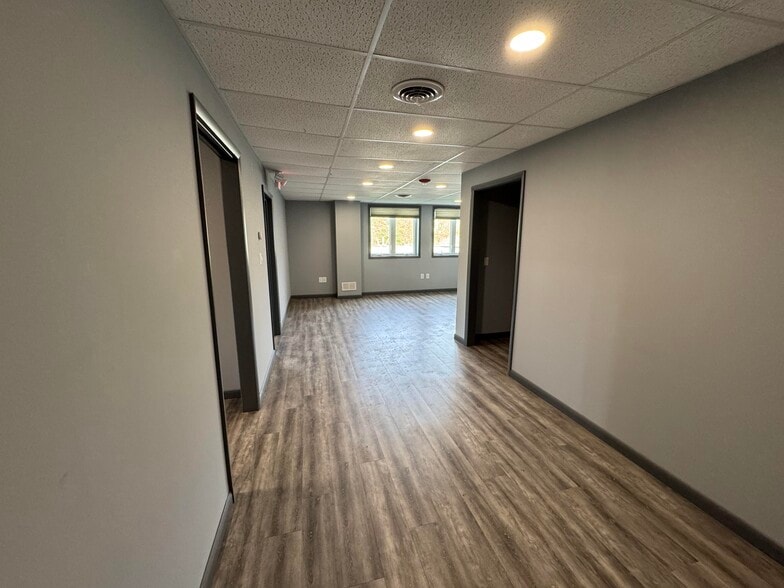 More Photos Of 205 Brick Kiln Rd, Winchester Warehouse For Sale