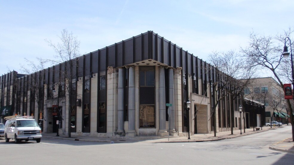 Primary Photo Of 831 N Grand Ave, Waukesha Office For Lease