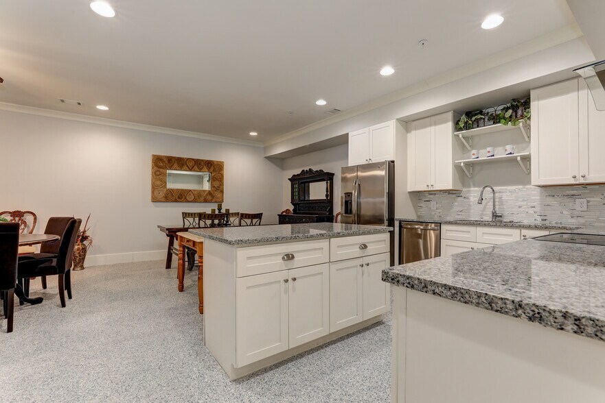 More Photos Of 2972 Lookout Pl NE, Atlanta Office Residential For Sale