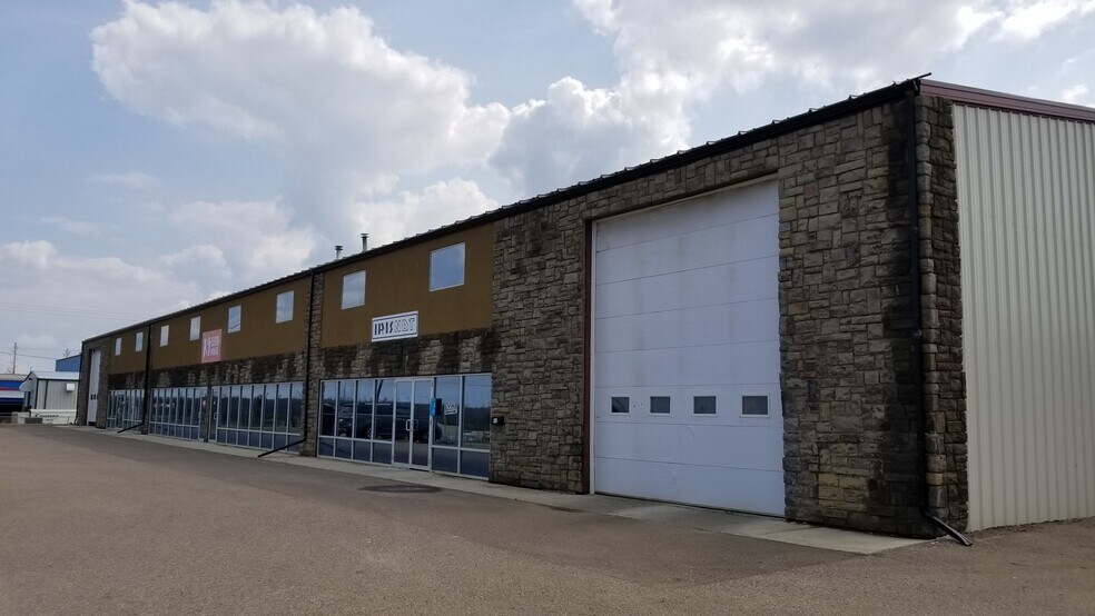 More Photos Of 145 MacMillan Rd, Fort McMurray Flex For Lease